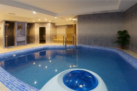 Фасад с внутреннего двора