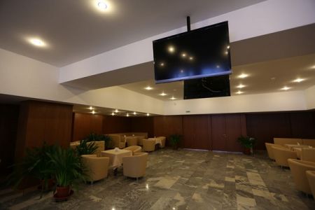 Холл в корпусе Усадьба