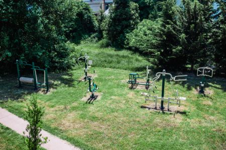 Пруды и беседки