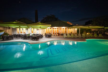 Внешний вид корпуса. Двор