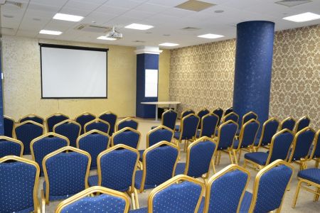 Конференц-зал