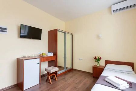 Стандартный Улучшенный 2-местный 1-комнатный (с балконом)