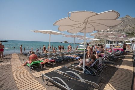 фасад и пляж