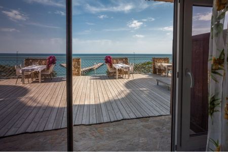 фасад и пляж