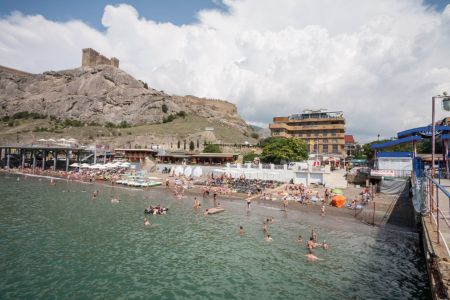 фасад и пляж