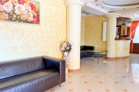 Территория, бассейн