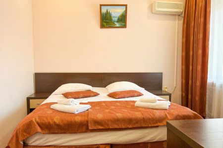 Территория, бассейн