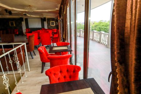 Караоке-бар