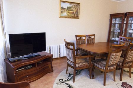 Люкс 4-местный 3-комнатный