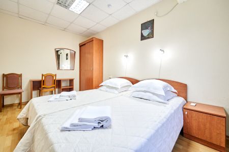 Стандартный 2-местный 2-комнатный (корпус 1, 2)