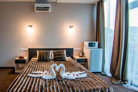 Полулюкс 2-местный 2-комнатный с террасой