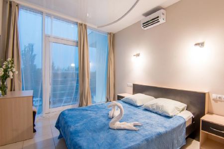 Полулюкс 2-местный 2-комнатный с террасой