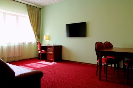 Апартаменты 4-местный 3-комнатный (коттедж № 1-5)