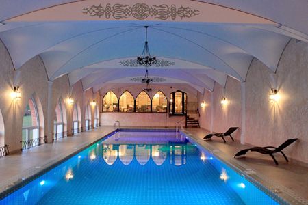 Главный вход