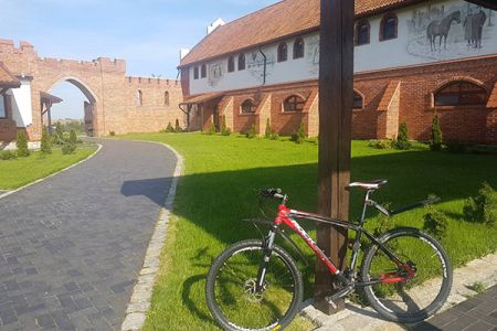 Главный вход