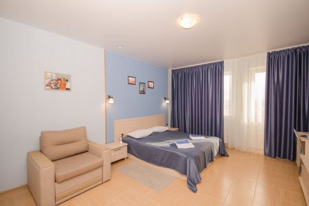 Полулюкс 2-местный 1-комнатный (Капитанский)