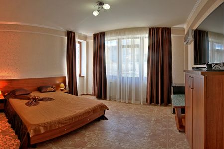 Внешний вид и бассейн