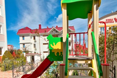 Внешний вид и бассейн