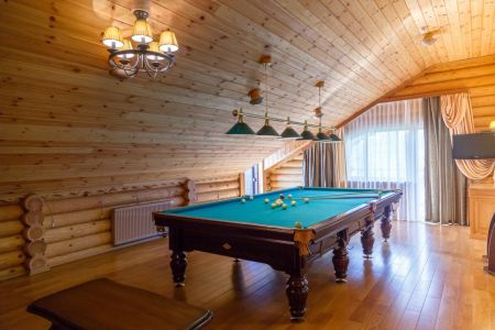 Бильярдная комната