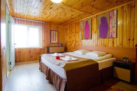 Внешний вид коттеджей.Территория