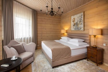 Шале 4-местный 2-комнатный (с купелью)