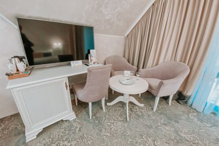 637708397160610748-dbb0ece7-f68a-4265-9ce0-9b685d5231c8