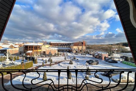 638042197572807327-a5c8b907-9ba7-456c-8c0c-4528ed30779b