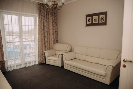 3D92B43B-6696-4BFF-97AF-F81214414CDD-AD915741-5DA2-429F-9503-62CDEBE639EA