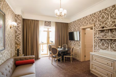 Люкс 4-местный 2-комнатный