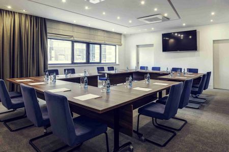 Конференц-зал