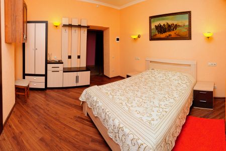 Люкс 3-местный 2-комнатный (корпус Е)