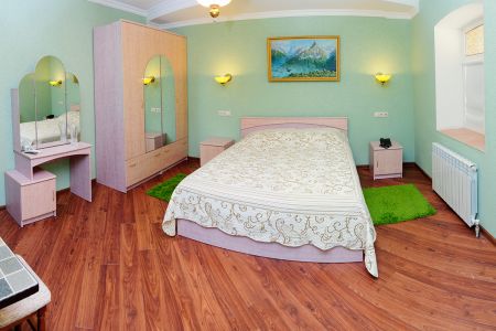 Люкс 3-местный 2-комнатный (корпус Е)