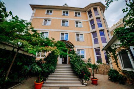 «Kunesh» / «Кунеш» отель