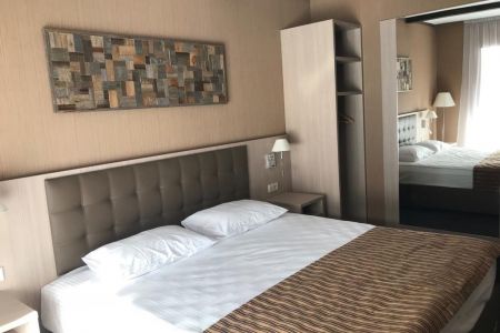 Люкс 2-местный 2-комнатный ROYAL