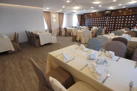 Главный зал ресторана