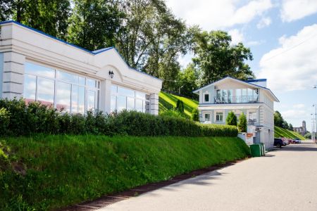 "Мирная пристань". Внешний вид