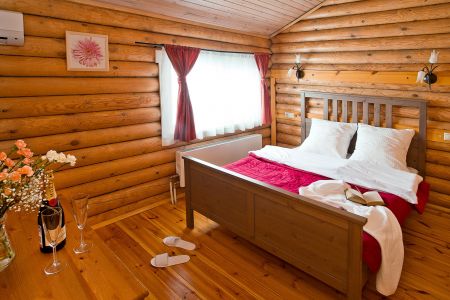 Бар в бассейне