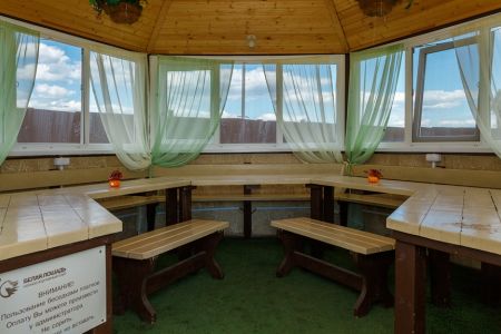 Бар в бассейне