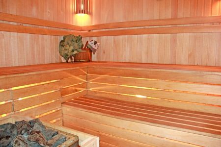 Зал Графский