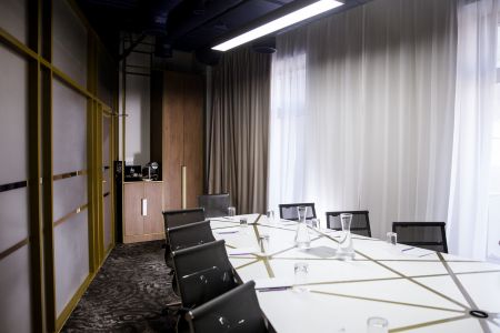 Конференц зал