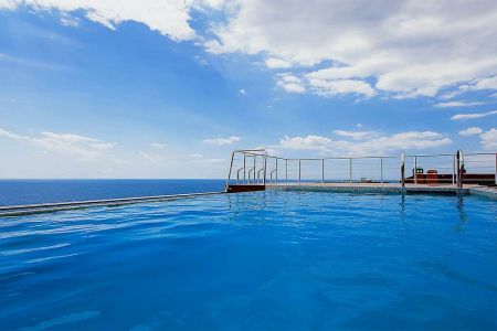 Вид на территорию