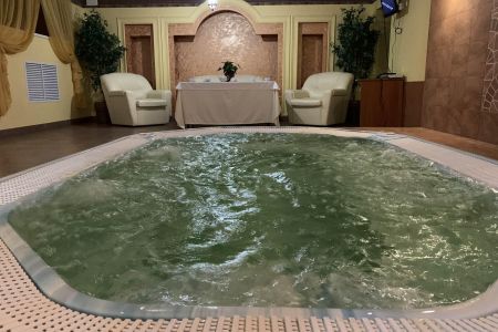 Сауна с джакузи