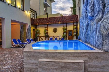 «Oriental» / «Ориентал» отель