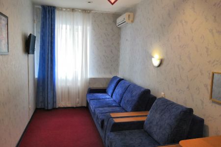 Люкс 4-местный 2-комнатный