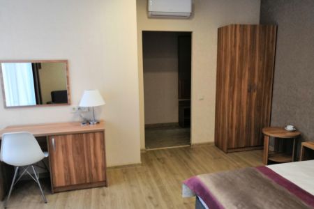 Люкс 4-местный 2-комнатный