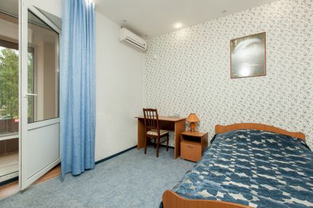 Люкс 4-местный 2-комнатный