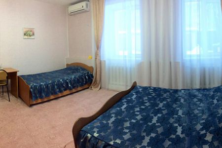 Люкс 4-местный 2-комнатный