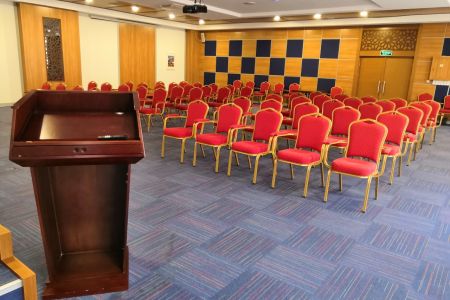 Конференц-зал