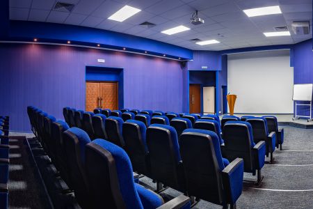 Концертный зал