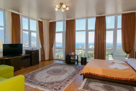 Люкс 2-местный 1-комнатный (корпус 7)